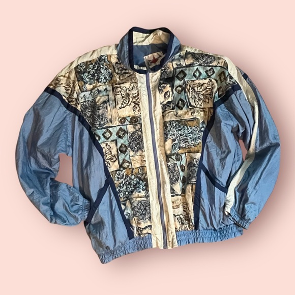 Vintage Blue and Cream Windbreaker Jacket - Picture 2 of 7